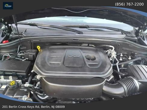 Used 2019 Dodge Durango SXT AWD/4WD image 21