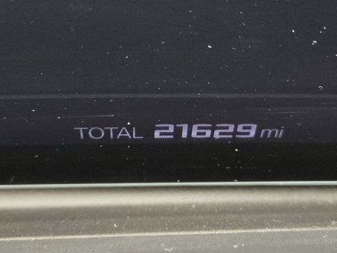 Certified 2023 BMW XM AWD/4WD image 16