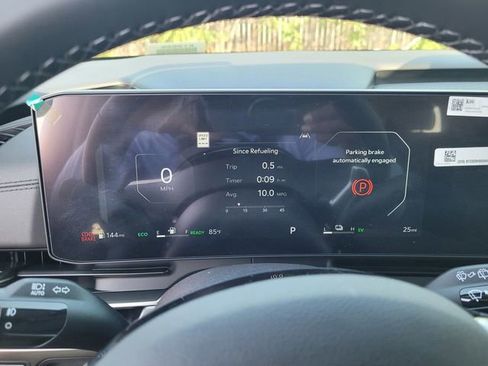 New 2026 Kia Carnival SX FWD image 10