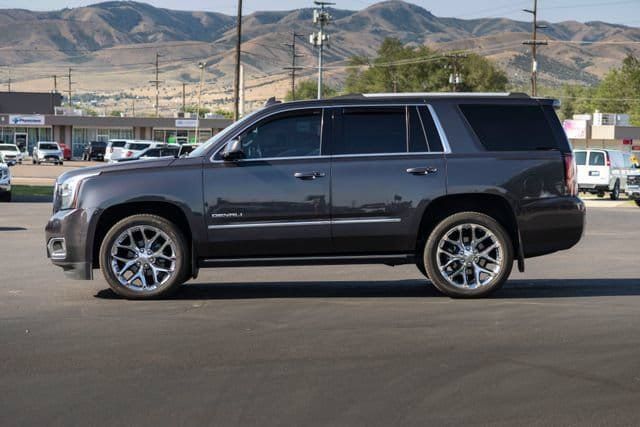 Used 2018 GMC Yukon Denali w/ Denali Ultimate Package AWD/4WD image 3