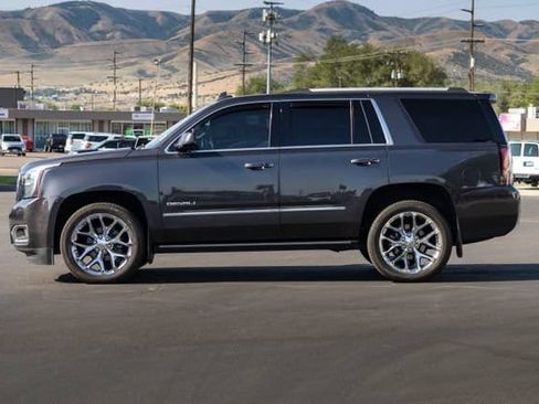 Used 2018 GMC Yukon Denali w/ Denali Ultimate Package AWD/4WD image 3