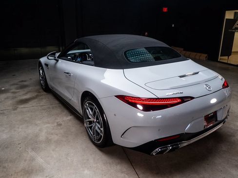 Used 2022 Mercedes-Benz SL 55 AMG 4MATIC image 55