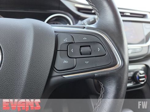 Used 2021 Buick Encore GX Essence w/ Advanced Technology Package FWD image 16