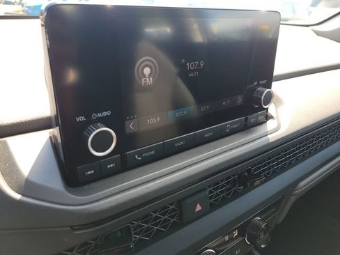 Used 2023 Honda Accord LX image 25