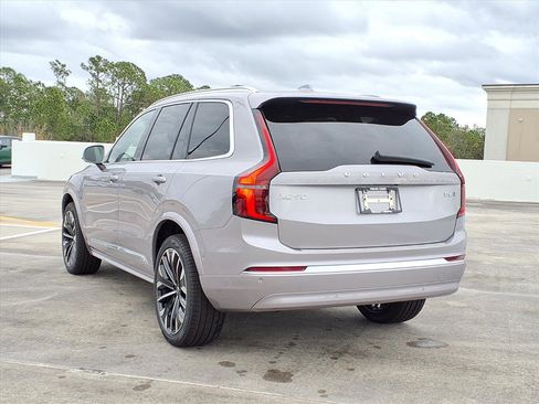 New 2026 Volvo XC90 B6 Plus w/ Protection Package Premier image 5