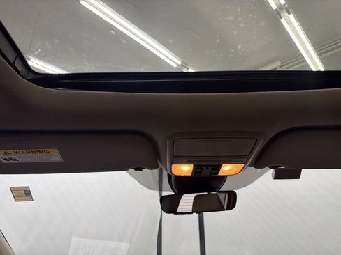Used 2023 Honda Odyssey EX-L image 25