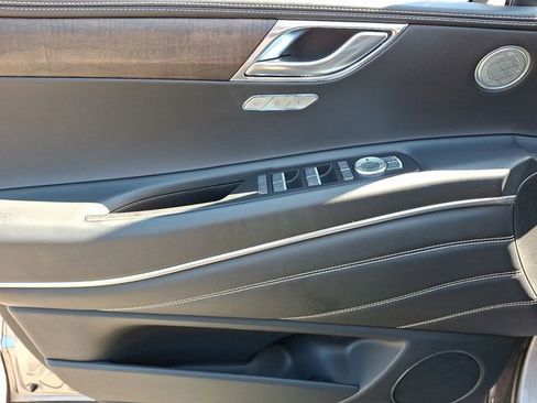 Used 2024 Genesis GV80 3.5T image 16