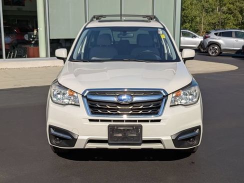 Used 2017 Subaru Forester 2.5i Premium AWD/4WD image 8