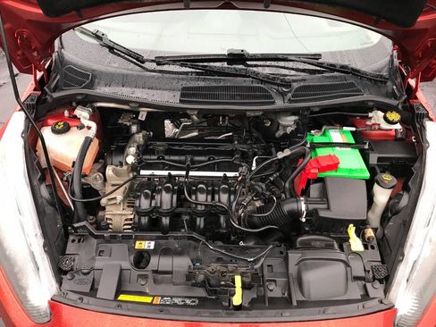 Used 2018 Ford Fiesta SE image 11