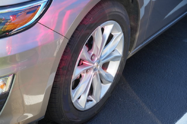 Used 2025 Chevrolet Malibu LT FWD image 10