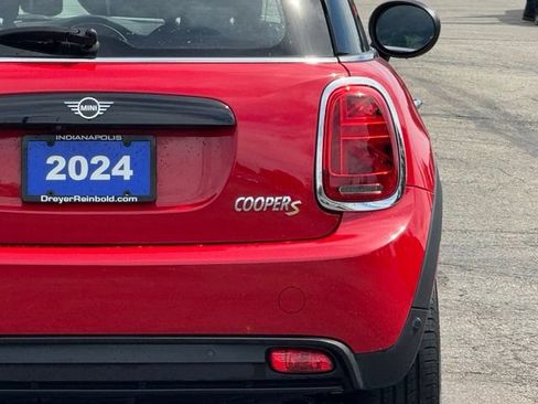 Used 2024 MINI Cooper SE FWD image 5