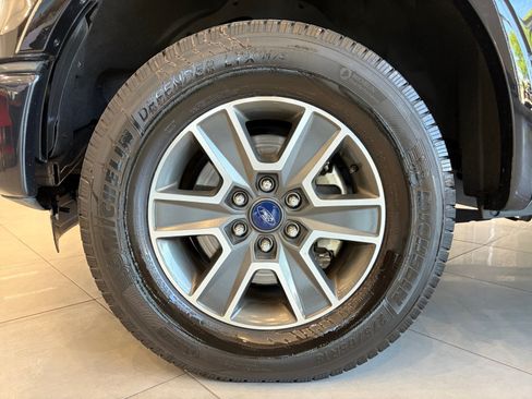 Used 2016 Ford F150 XLT w/ Equipment Group 302A Luxury AWD/4WD image 11
