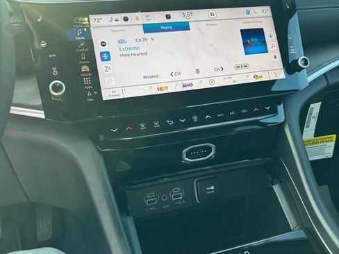 New 2026 Jeep Grand Cherokee Limited image 18