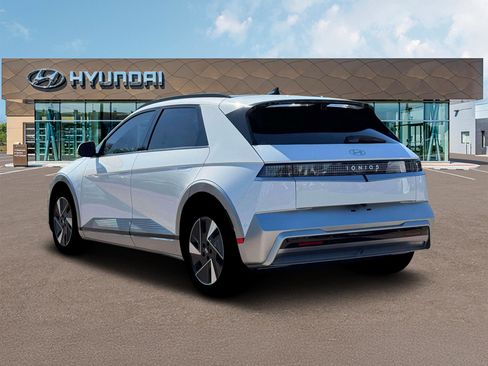 New 2026 Hyundai Ioniq 5 Limited RWD image 5