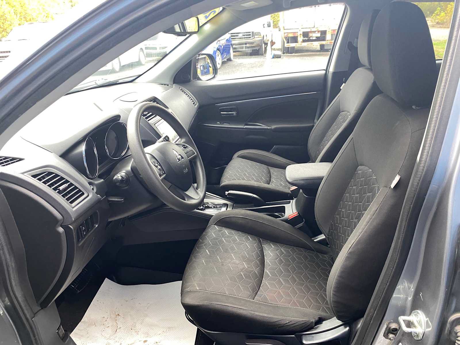 Used 2022 Mitsubishi Outlander Sport ES AWD/4WD image 10