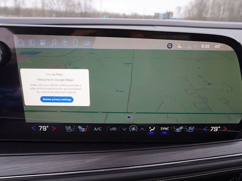 New 2025 Chevrolet Tahoe Premier w/ Sun And Tow Package image 16