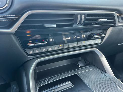 Certified 2025 MAZDA CX-70 Plug-In Hybrid w/ Premium Plus image 28