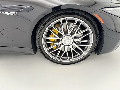 Certified 2022 Mercedes-Benz SL 63 AMG 4MATIC image 29
