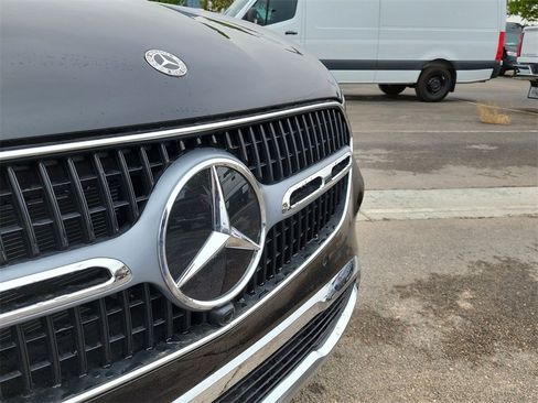 New 2025 Mercedes-Benz GLC 300 image 10