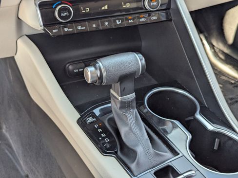 Used 2021 Kia K5 EX w/ EX Premium Package FWD image 28