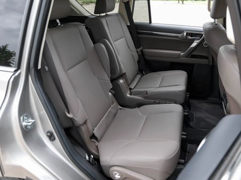 Used 2022 Lexus GX 460 Premium AWD/4WD image 34