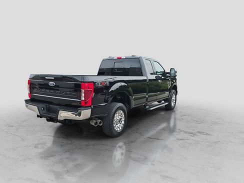 Used 2022 Ford F250 XLT w/ XLT Premium Package AWD/4WD image 8