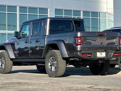 New 2026 Jeep Gladiator Mojave image 9