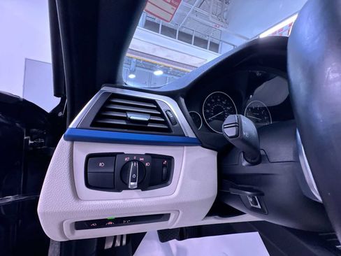 Used 2018 BMW 440i xDrive Coupe w/ M Sport Package image 16