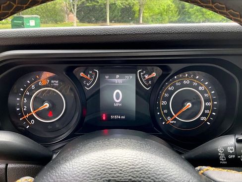 Certified 2024 Jeep Wrangler Unlimited Sport AWD/4WD image 10