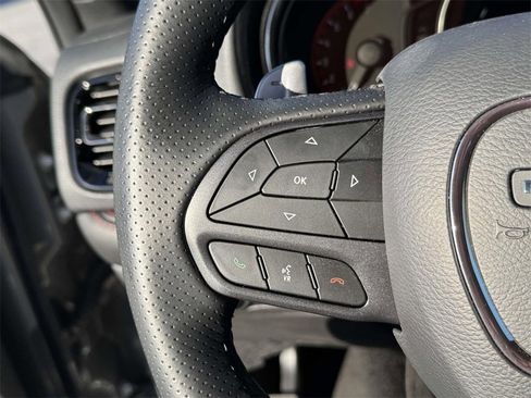 Used 2025 Dodge Durango GT image 22