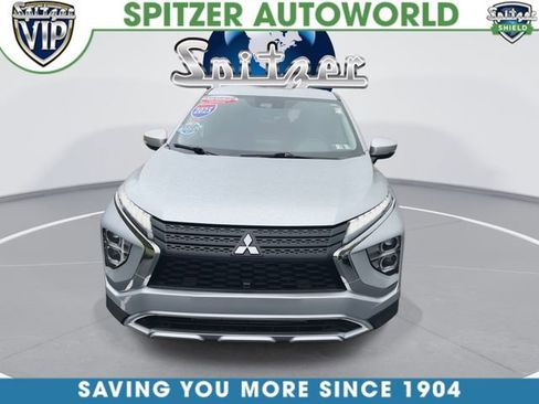Used 2025 Mitsubishi Eclipse Cross AWD image 3