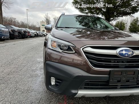 Used 2022 Subaru Outback Touring XT image 28