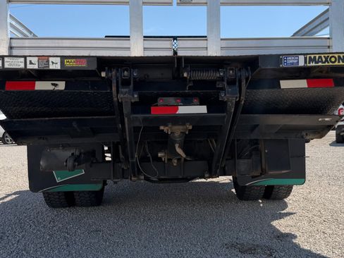Certified 2021 Ford F550 4x4 Regular Cab Super Duty image 7