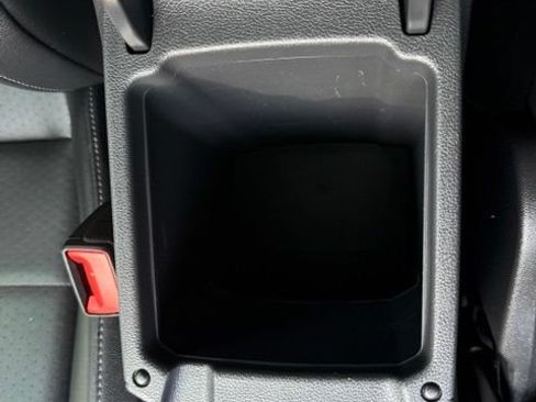 Used 2019 Volkswagen Tiguan SE w/ 3rd Row Seat Package AWD/4WD image 29