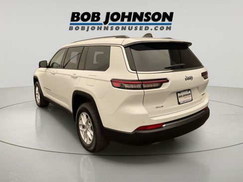 Used 2023 Jeep Grand Cherokee L Laredo AWD/4WD image 5