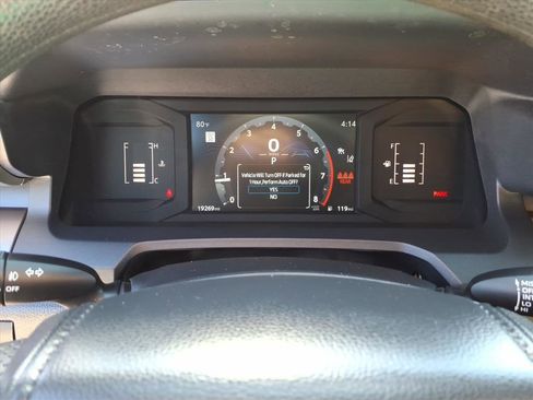 Used 2024 Toyota Tacoma SR5 AWD/4WD image 25