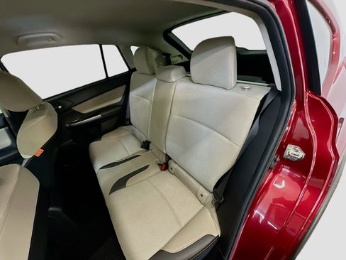 Used 2017 Subaru Crosstrek 2.0i Premium image 28