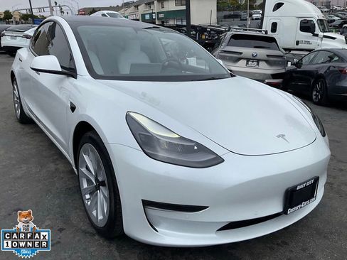 Used 2022 Tesla Model 3 Standard Range RWD image 72