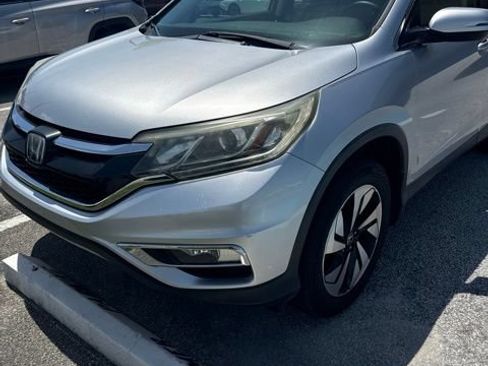 Used 2015 Honda CR-V Touring image 2