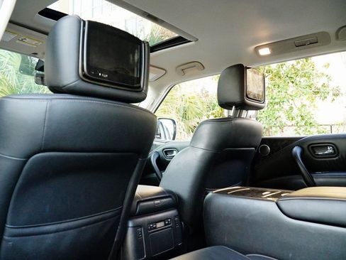 Used 2022 Nissan Armada Platinum w/ Captain's Chairs Package image 35