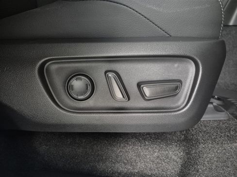 New 2026 Toyota 4Runner Limited AWD/4WD image 37