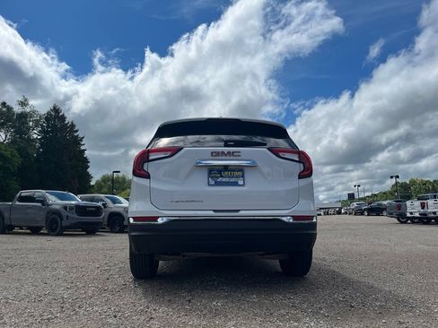Used 2024 GMC Terrain SLT FWD image 7