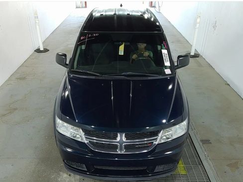 Used 2015 Dodge Journey American Value Package w/ Flexible Seating Group FWD image 2