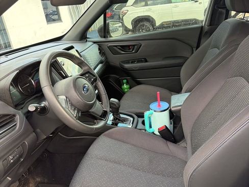 Certified 2025 Subaru Forester Premium AWD/4WD image 5