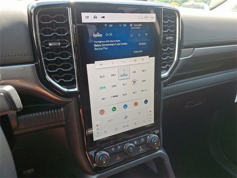 New 2025 Ford Ranger Lariat w/ Black Appearance Package image 16