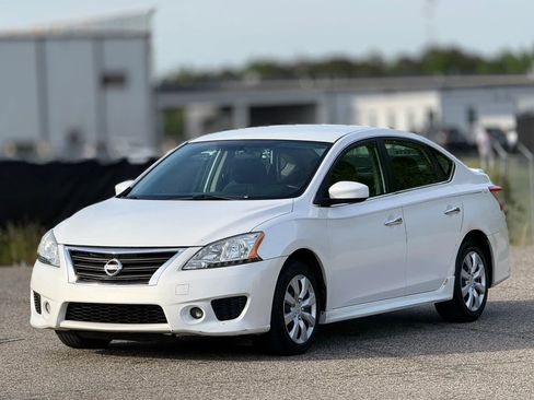 Used 2014 Nissan Sentra SR image 4