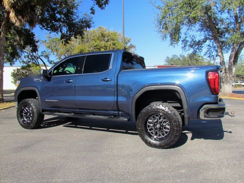 Used 2020 GMC Sierra 1500 SLE w/ SLE Value Package image 6
