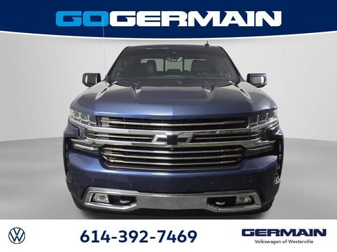 Used 2021 Chevrolet Silverado 1500 High Country w/ Technology Package AWD/4WD image 3