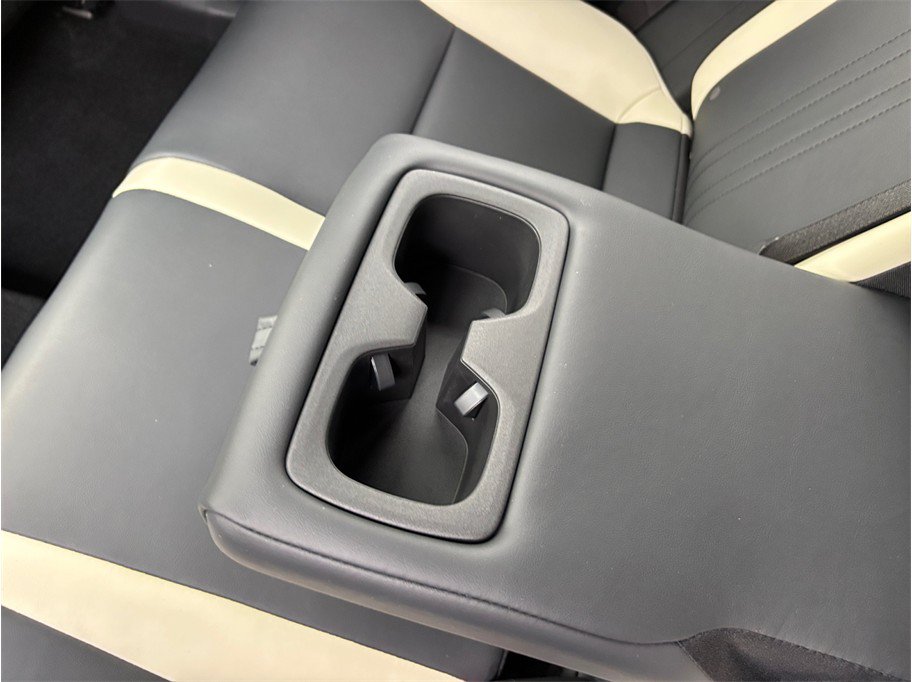 Used 2024 Lexus NX 350h AWD image 38