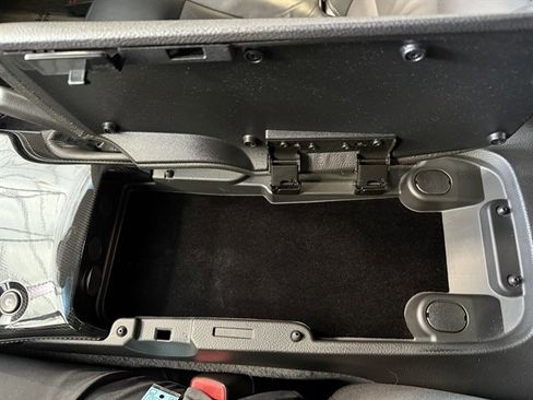 Used 2008 Chevrolet Corvette Coupe image 25